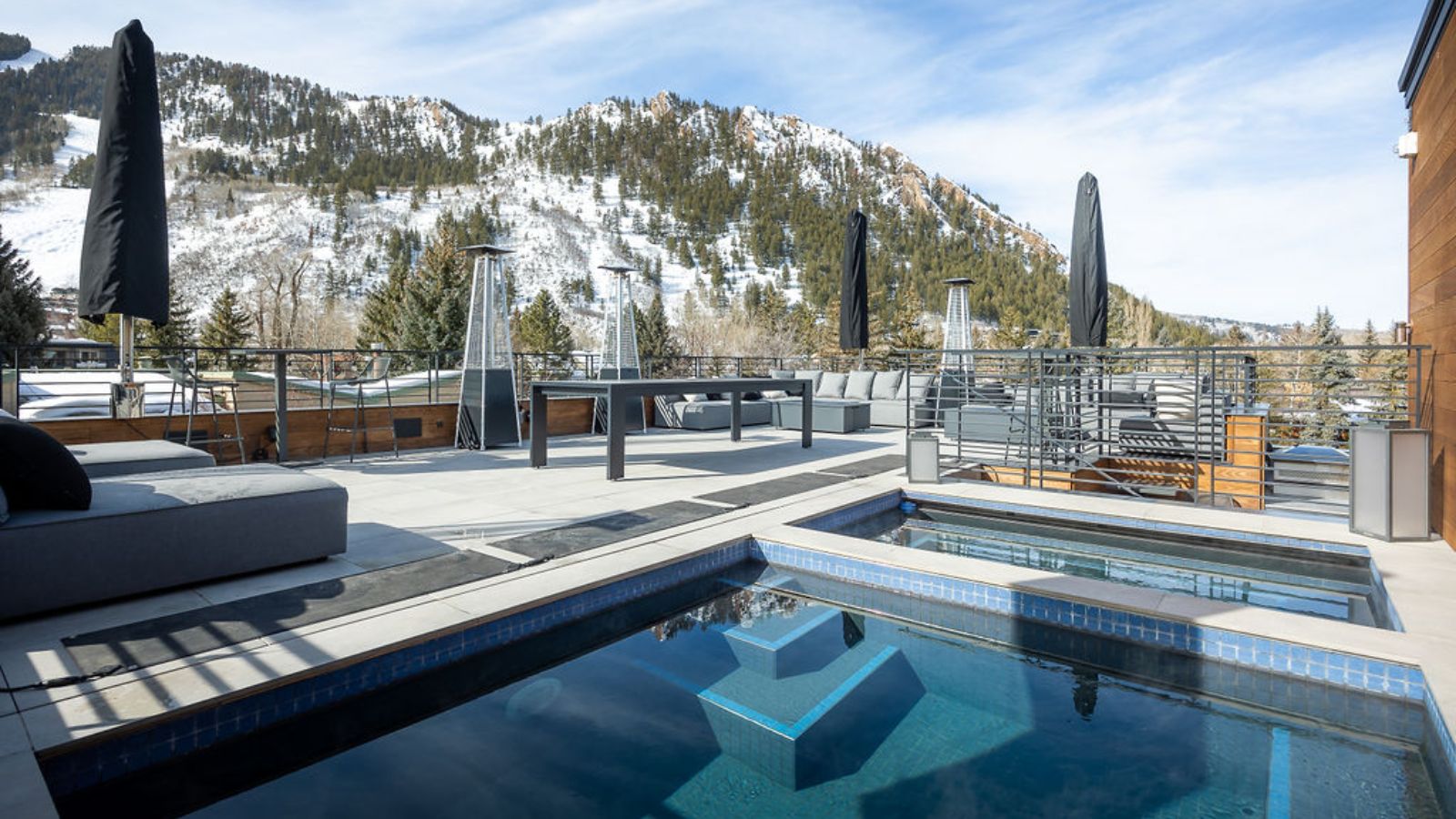 Luxury-Ski-Chalet-Aspen-Aspen-Street-Lodge-Oxford-Ski-Pool.jpg