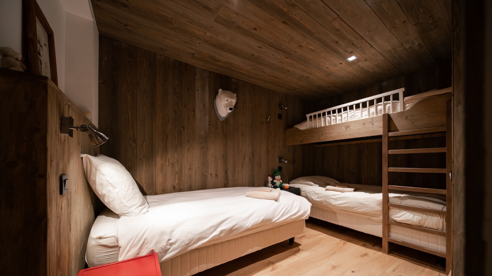 Luxury-ski-chalet-des-ours-osc-bunk.jpg