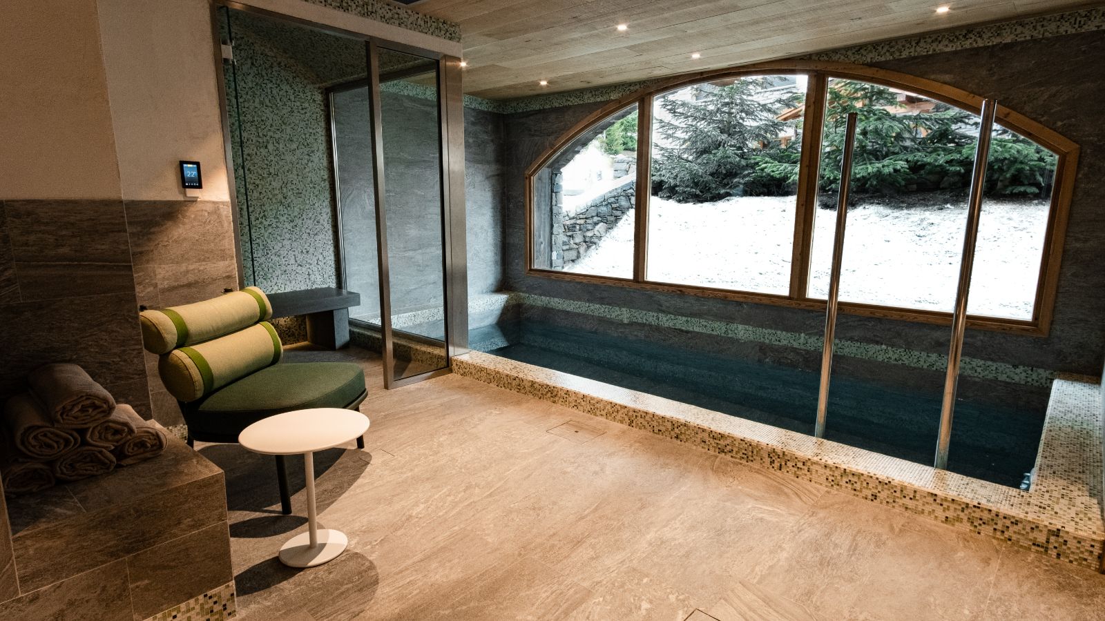 Luxury-Ski-chalet-Val d'Isere- Chalet La Grange-Oxford-Ski-Pool.jpg