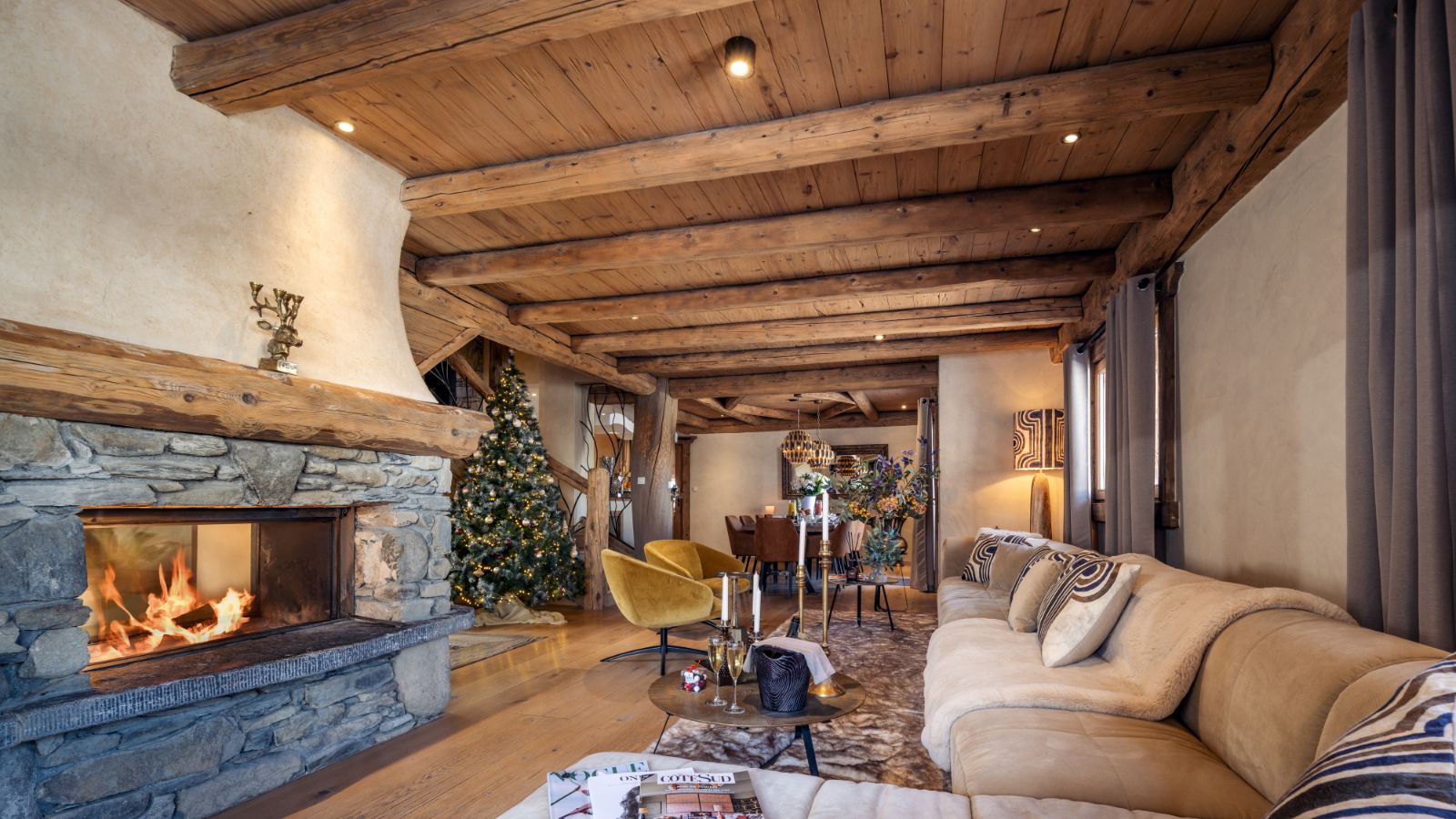 Luxury-ski-chalet-osc-cheval-blanc-living1.jpg