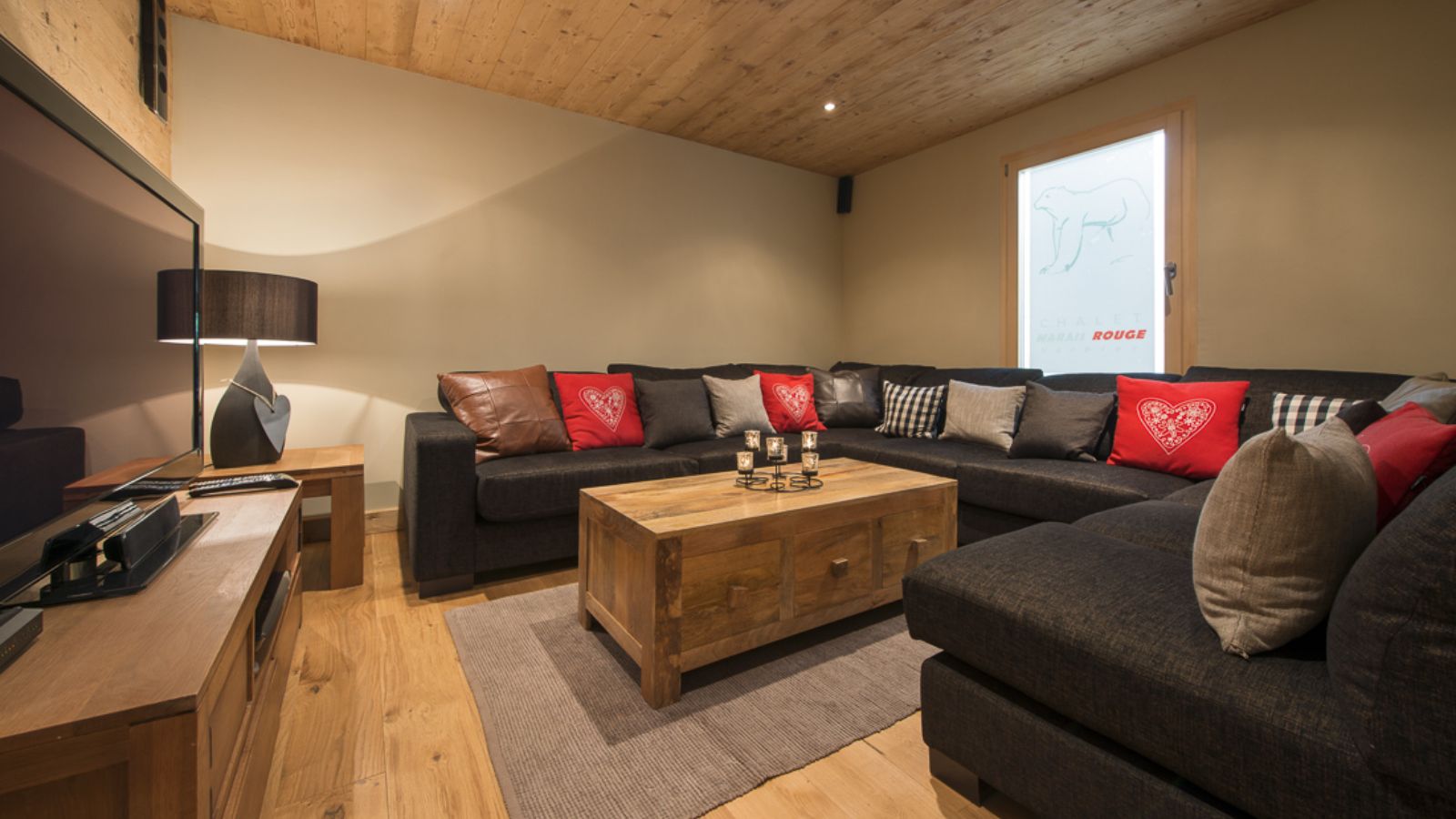 Luxury-Ski-Chalet-Verbier-Marais-Rouge-Oxford-Ski-Cinema-Room.jpg