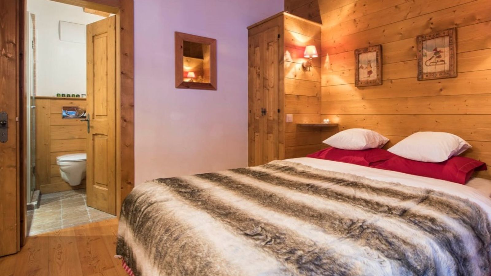 Luxury-Ski-Chalet-Verbier-Chalet-Sophia-Oxford-Ski-Bedroom (10).jpg