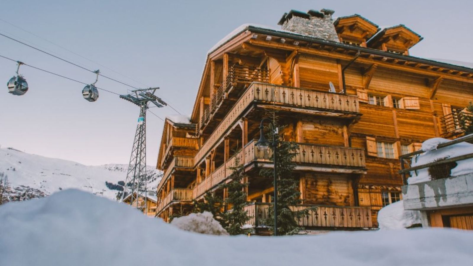Luxury-Ski-Chalet-Verbier-Chalet-Sophia-Oxford-Ski-Exterior.jpg