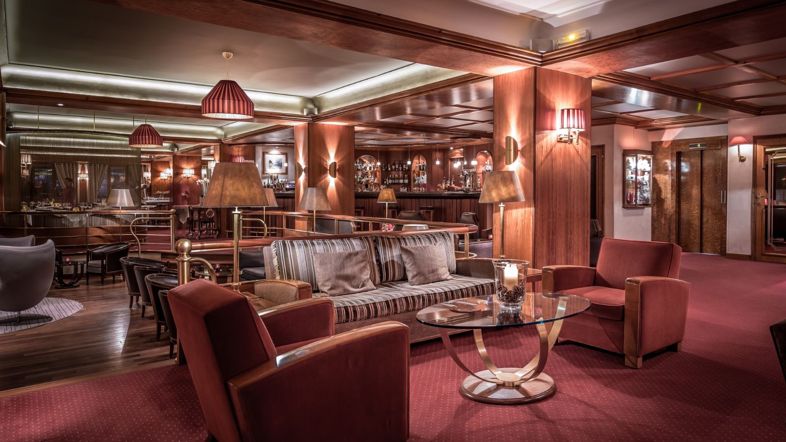 Hôtel Christiania - Lounge - fireplace 9.jpg