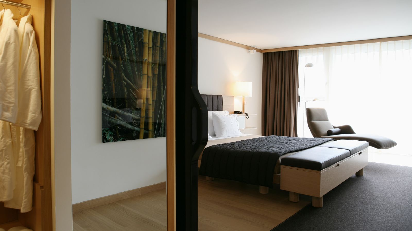 Luxury-ski-hotel-Zermatt-The Omnia-Oxford-Ski-Bedroom.JPG