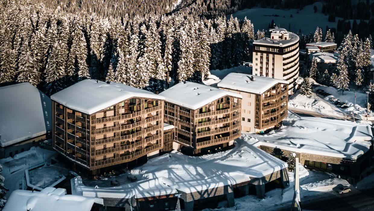 Luxury-ski-hotel-Arosa-Hotel Valsana-Oxford-Ski-Hotel outside view.jpeg