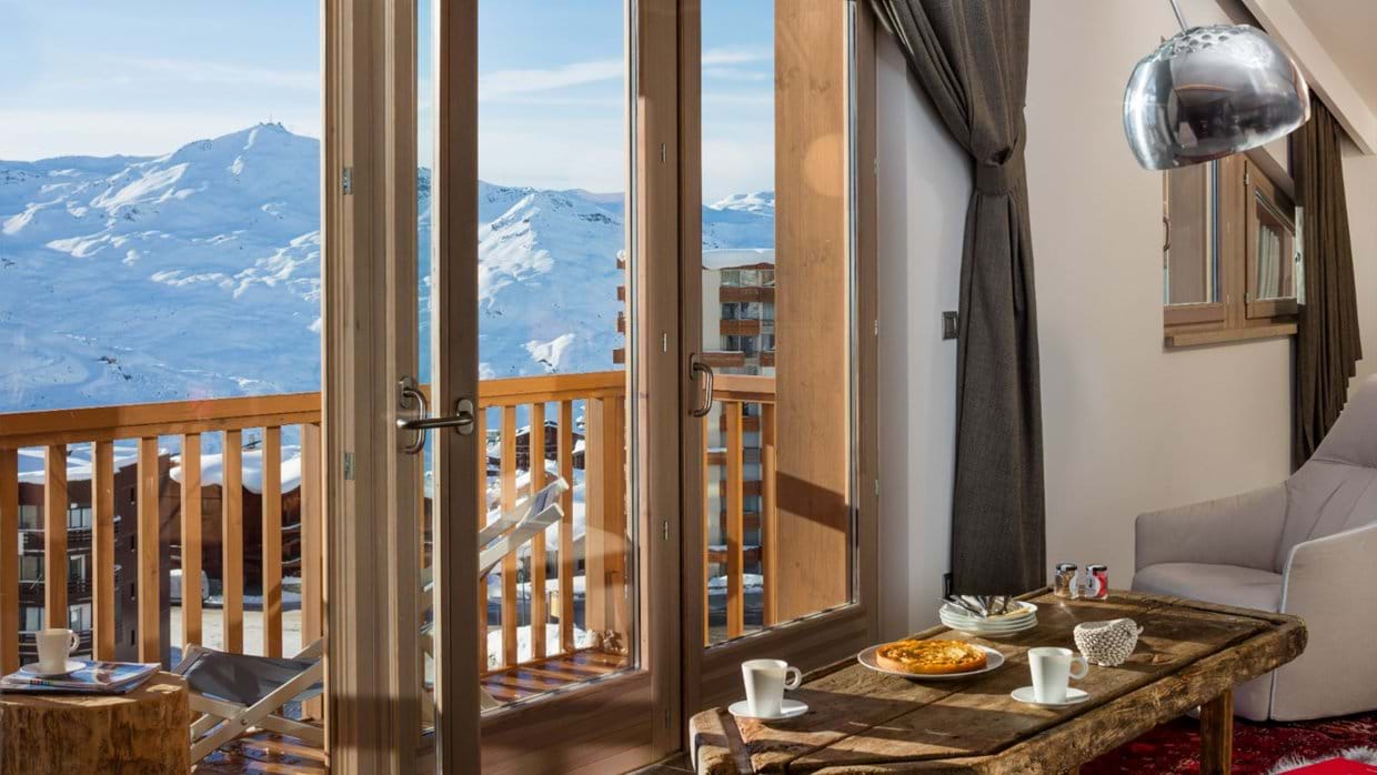 Luxury-Ski-Hotel-ValThorens-HotelPashmina-OxfordSki- Cosy Home.jpg
