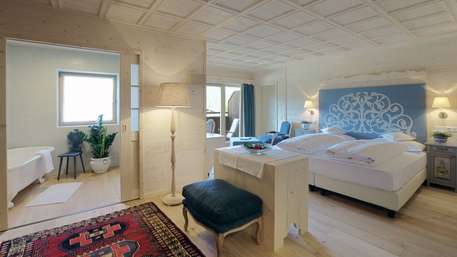 Oxford-Ski-San Cassiano-Ciasa Salares-Suite.jpg