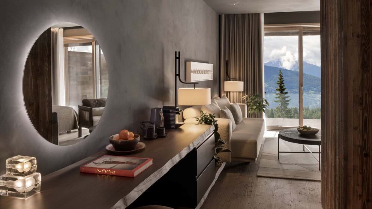 Luxury-Ski-Hotel-Crans-Montana-Six-Senses-Crans-Montana-Oxford-Ski-Suite-Sitting-Area.jpg