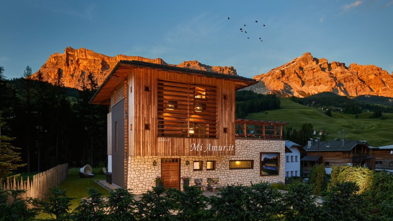 Luxury-Ski-Chalet-Alta-Badia-Mi-Amur-Oxford-Ski-Exterior.jpg
