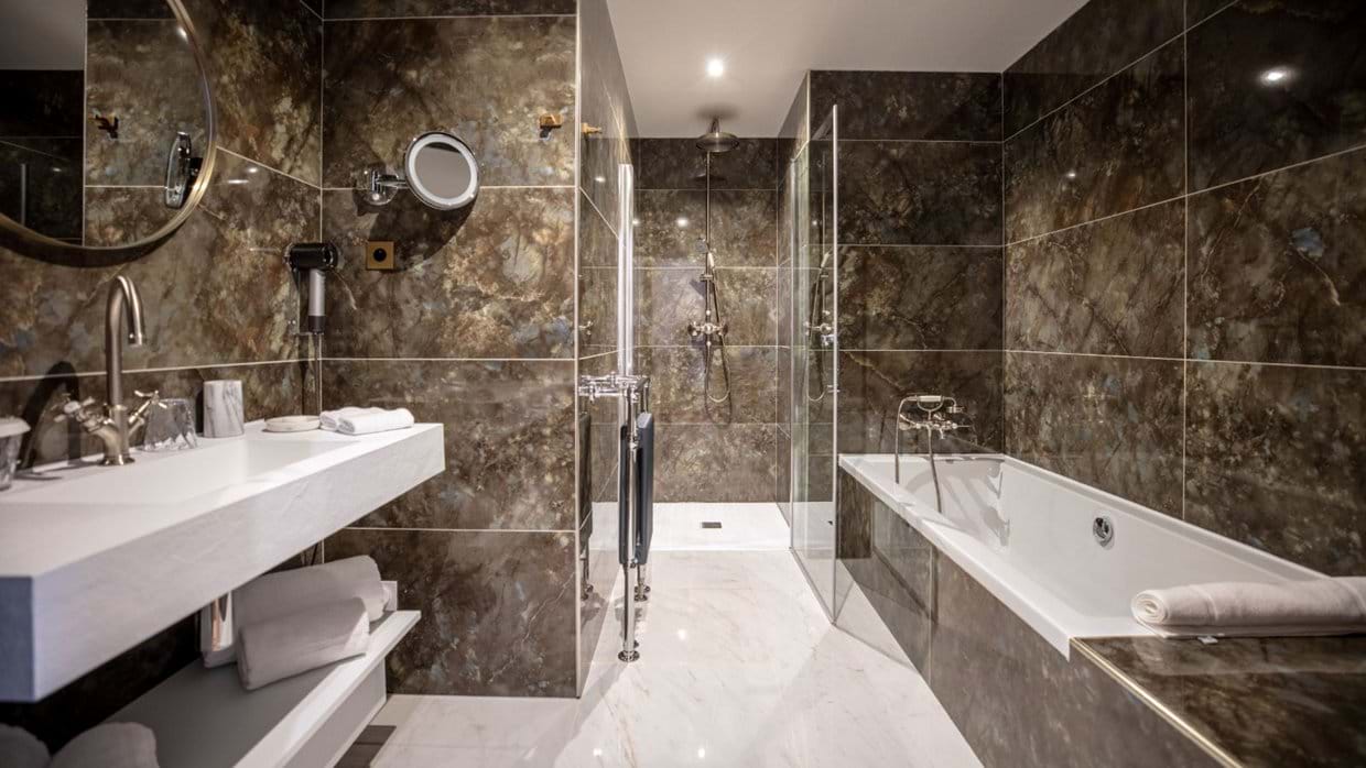 Hotel Le Diamond Rock 5 Stars Luxury Ski Hotels Tignes Oxford Ski Hotel Le Diamond Rock 5 Stars Luxury Ski Hotels Tignes Oxford Ski