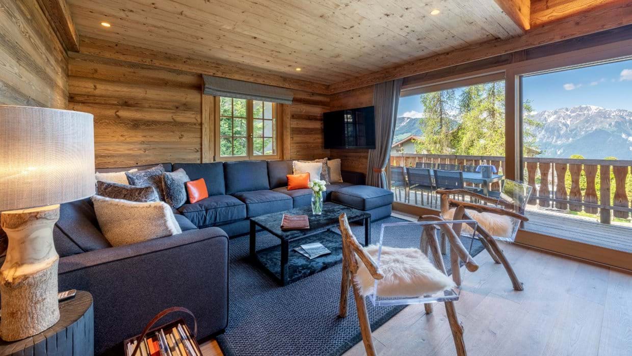 Luxury-ski-chalet-osc-sve-verbier-daphne-living.jpg
