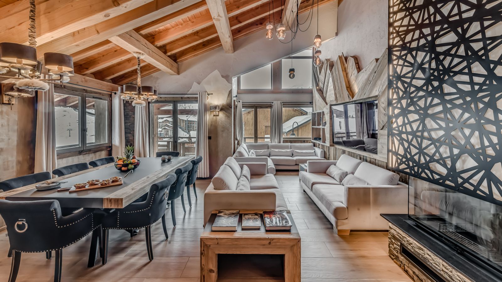 Luxury-Ski-Chalet- Tignes-Chalet Macha-Oxford-Ski-Lounge2.jpg