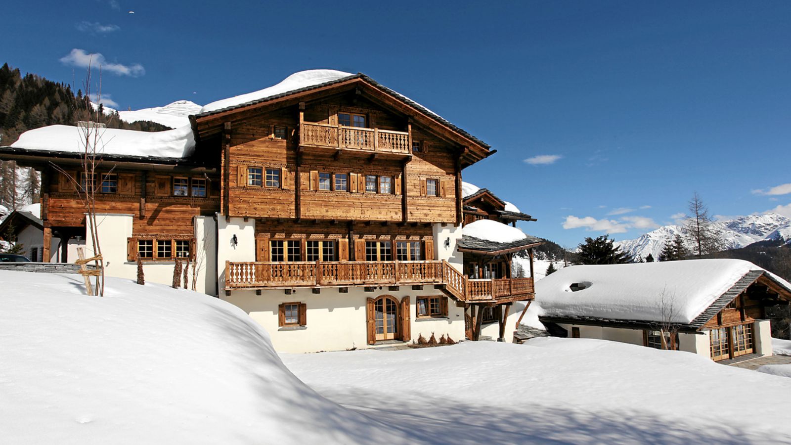 Luxury-ski-chalet-davos-tivoli-oxford-ski-5.jpg