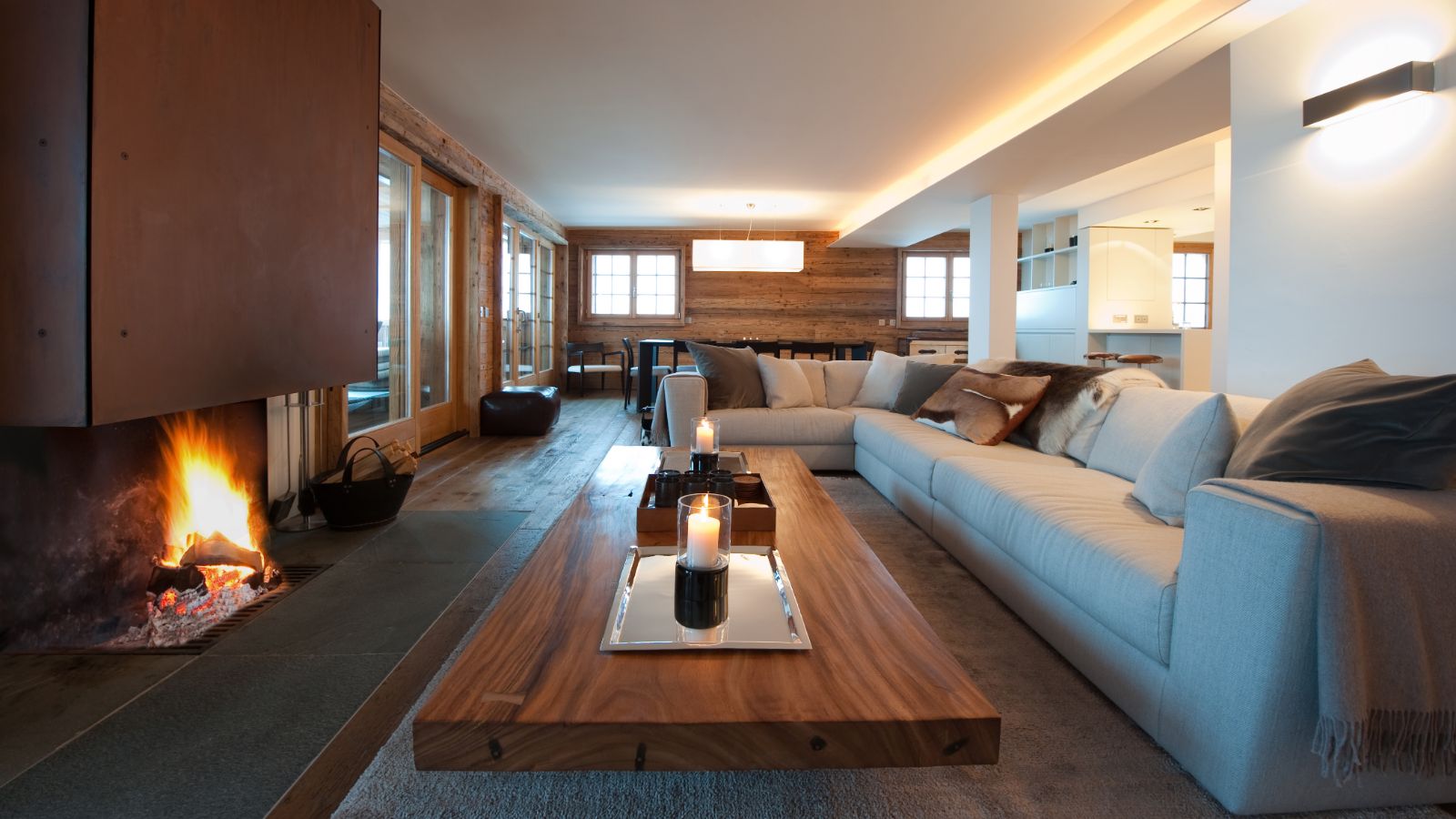 Luxury-ski-chalet-verbier-oxford-ski-living area.jpg