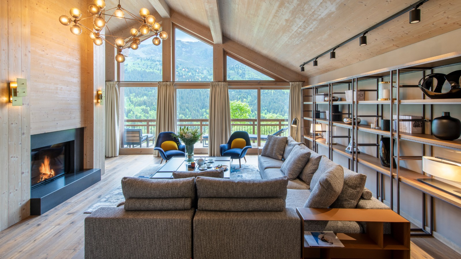 luxury-ski-chalet-meribel-chalet-altius-oxford-ski-company (49).jpg