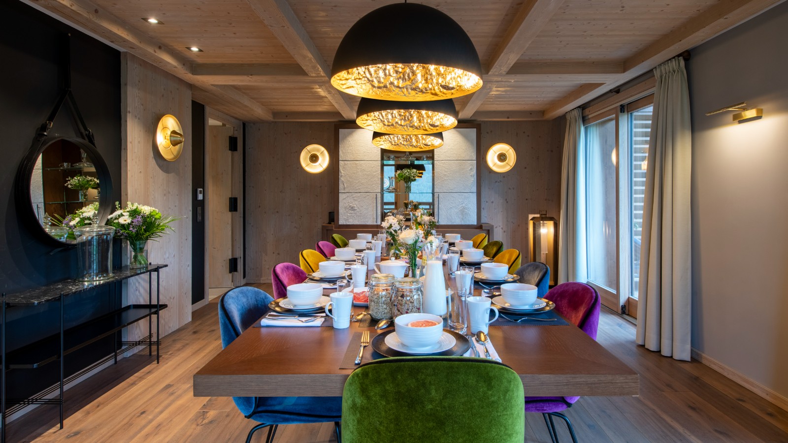 luxury-ski-chalet-meribel-chalet-altius-oxford-ski-company (16).jpg