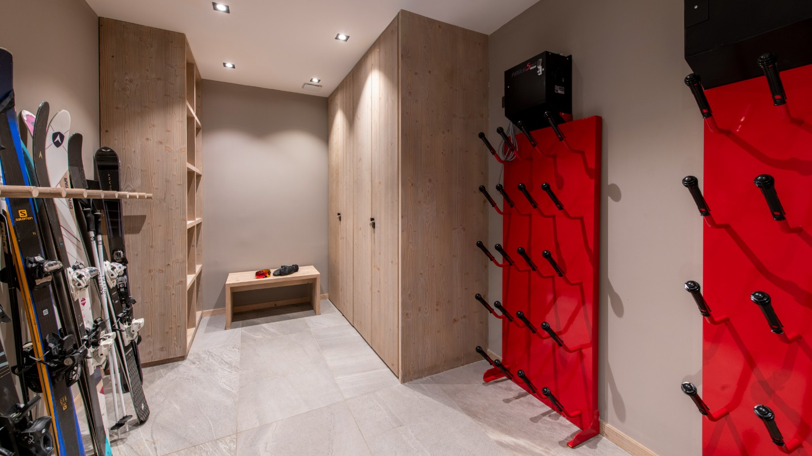 luxury-ski-chalet-meribel-chalet-altius-oxford-ski-company (13).jpg