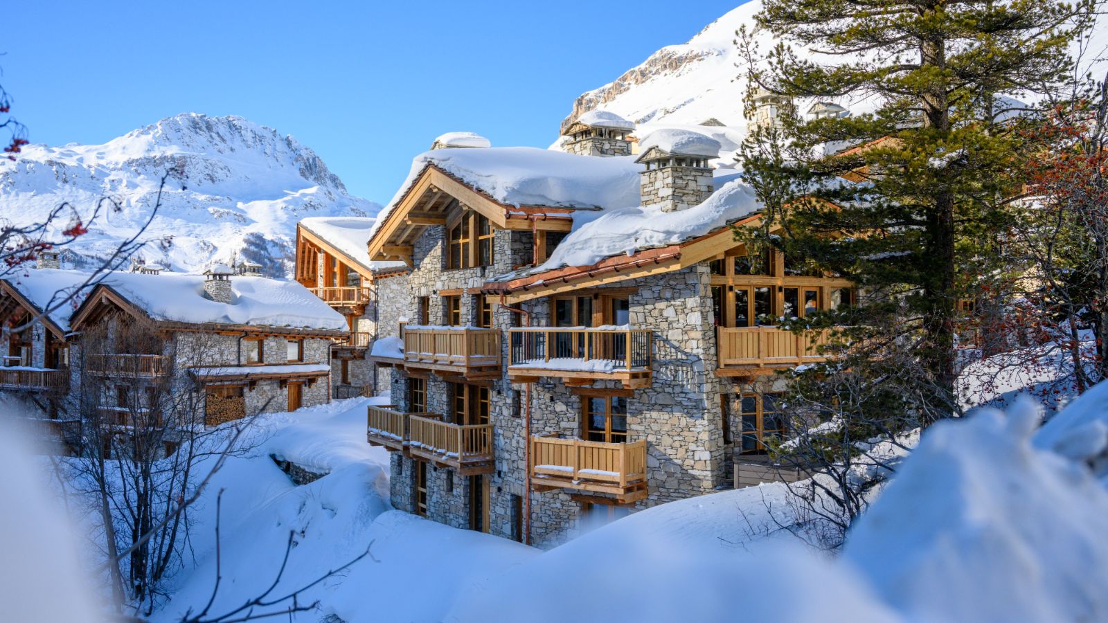 Luxury-Ski-Chalet-Val d'Isere-Chalet Atacama-Oxford-Ski-Exterior view.jpg