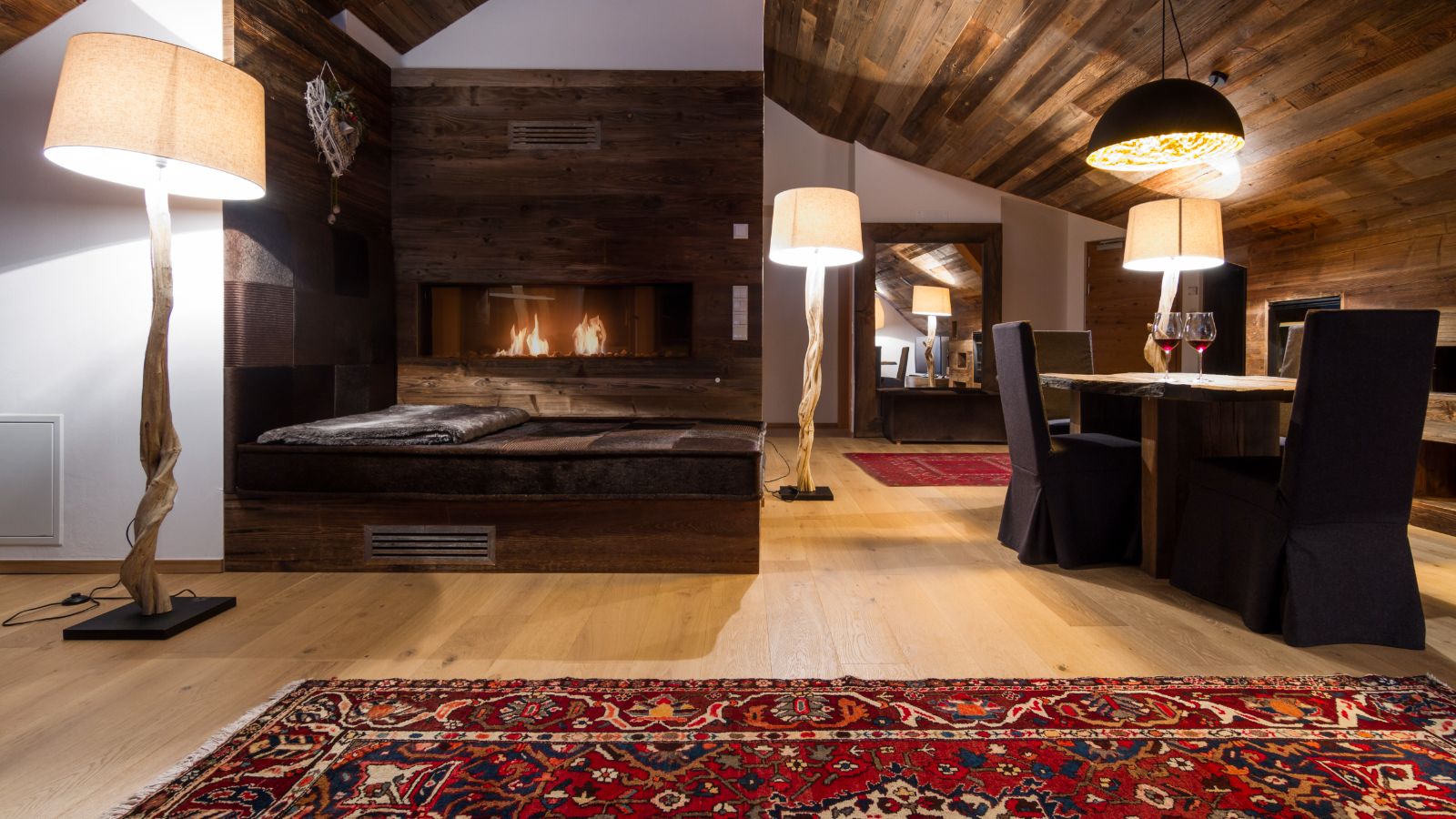 Luxury-Ski-Hotel-Alta Badia-Hotel Col Alto-Oxford-Ski-Suite .jpg