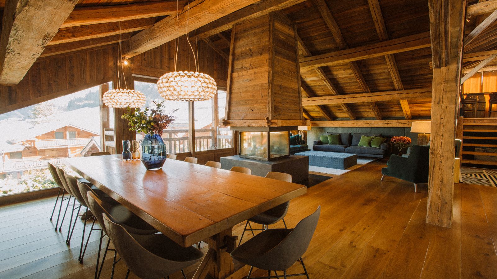 Luxury-Ski-Chalet-Morzine-Chardon-Oxford-Ski-Dinning table.jpg