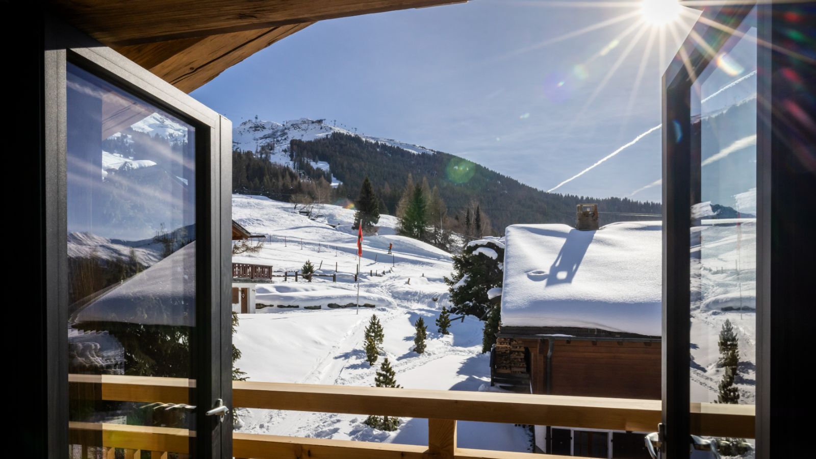 Luxury-Ski-Chalet-Verbier-Chalet-Munro-Oxford-Ski-View.jpg