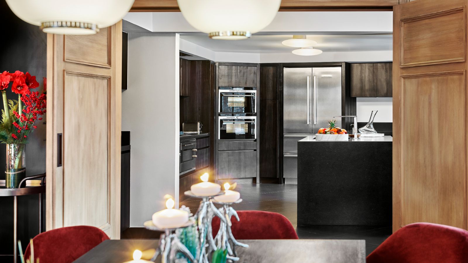 Luxury-ski-Hotel-Courchevel 1850-Alpensia-Oxford-Ski-Kitchen (2).jpg