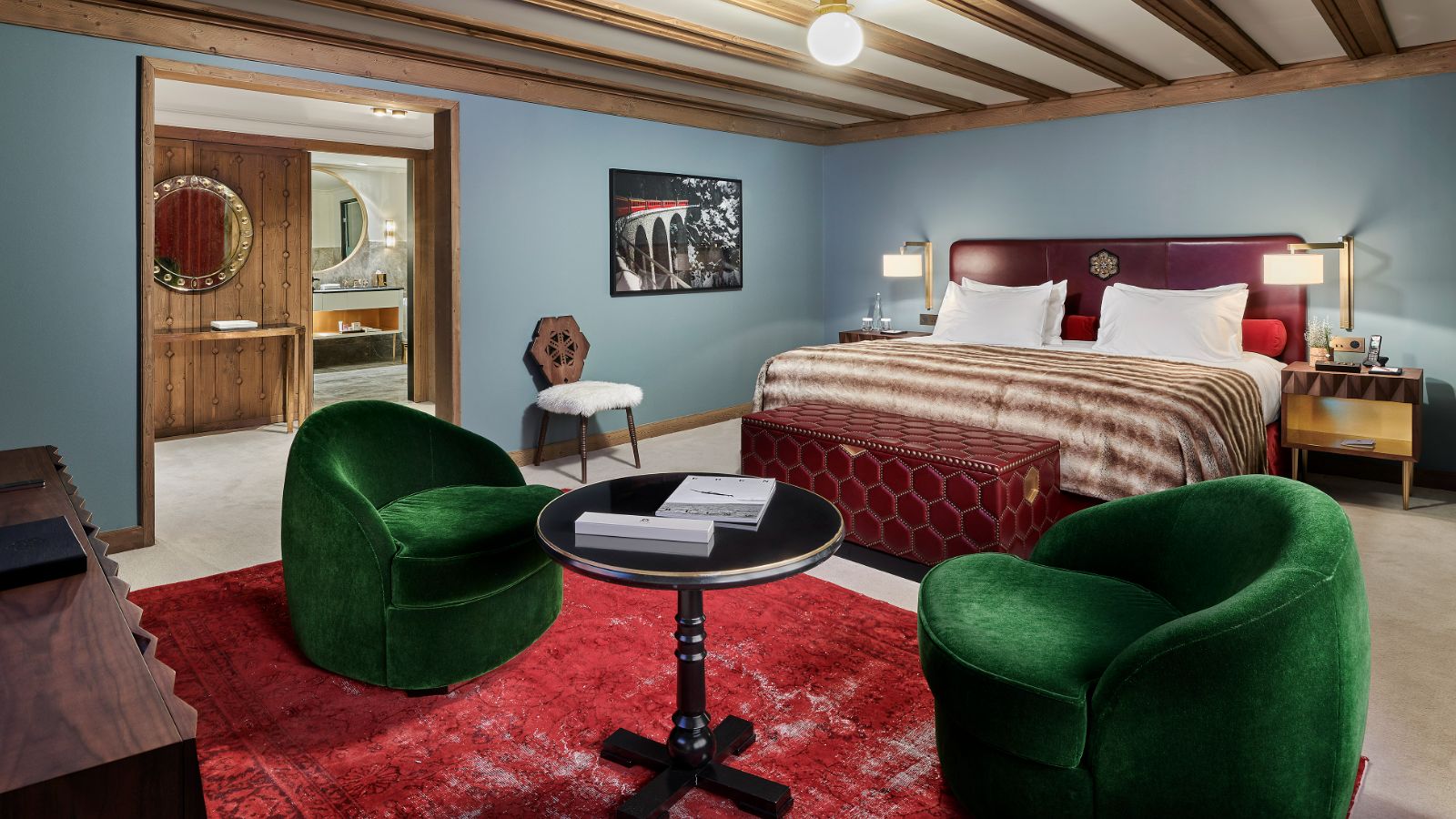 Luxury-ski-Hotel-Courchevel 1850-Amarante-Oxford-Ski-Bedroom(1).jpg