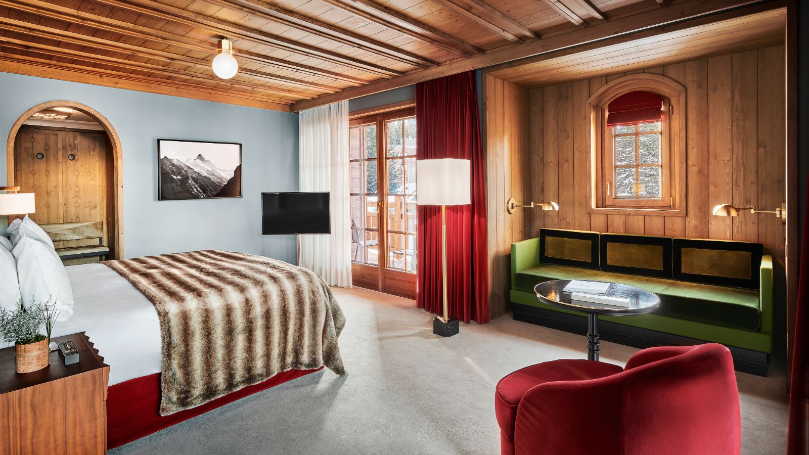 Luxury-ski-Hotel-Courchevel 1850-Amarante-Oxford-Ski-Bedroom(2).jpg