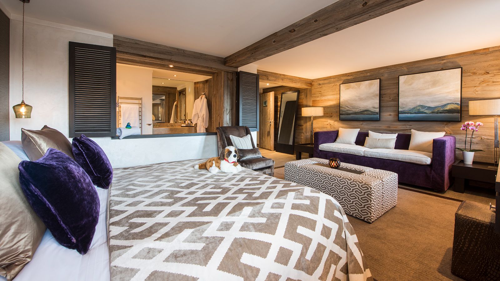 Luxury-Ski-Chalet-The-Lodge-Verbier-Oxford-Ski-Bedroom4.jpg