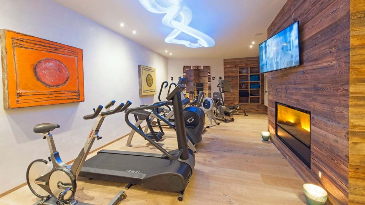 Luxury-ski-chalet-Kitzbuhel-Chalet Tiffany-Oxford-Ski-Gym.jpg