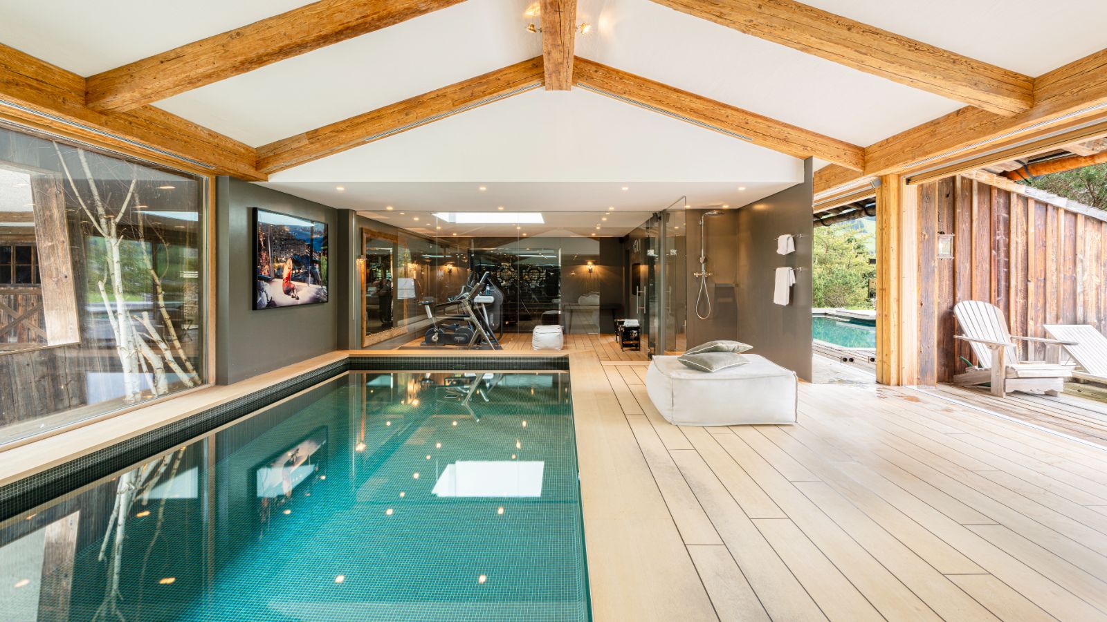 Luxury-ski-chalet-Kitzbuhel-Chalet Magna-Oxford-Ski-inside pool.jpg