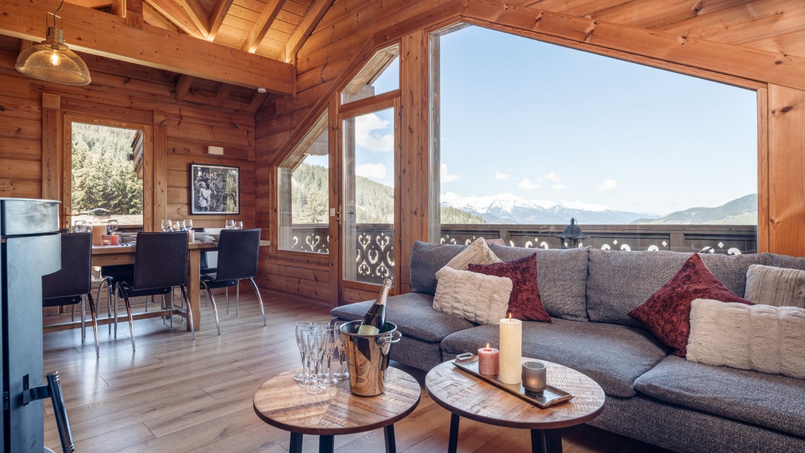 Luxury-ski-chalet-latania-sophie-oxford-ski-living.jpg