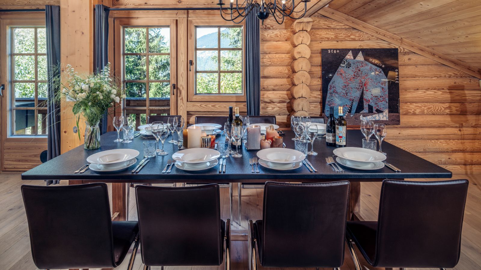 Luxury-ski-chalet-latania-ecritoire-oxford-ski-dining3.jpg