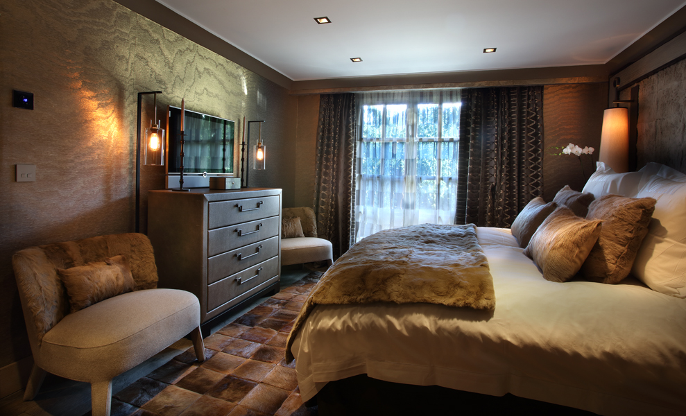 luxury-ski-chalets-courchevel-1850-oxford-ski-company (12).jpg