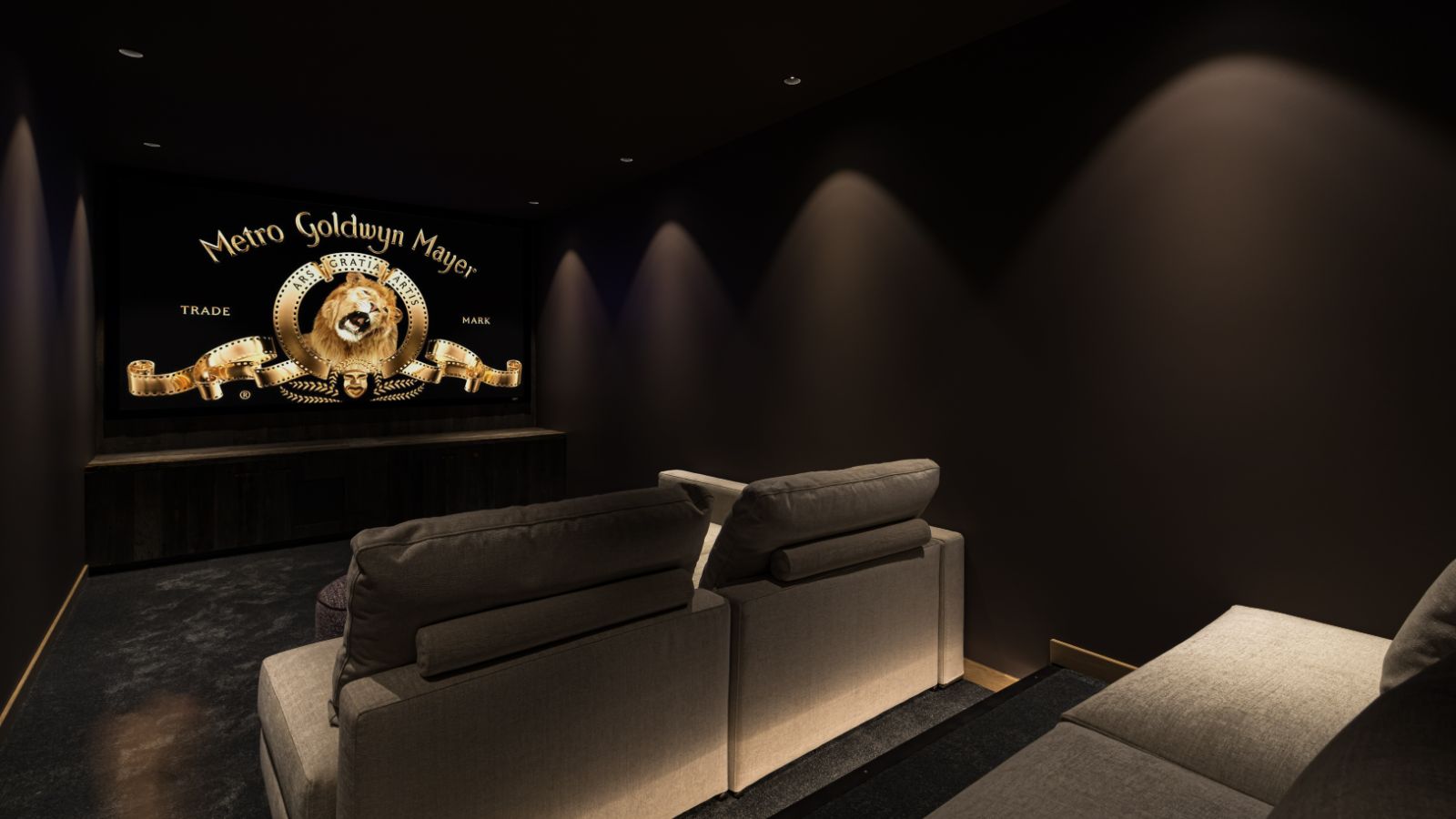 Luxury-Ski-Chalet-Courchevel-Kandahar-Oxford-Ski-Cinema-Room.jpg