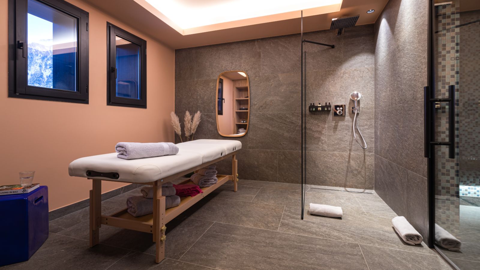 Luxury-Ski-Chalet-Courchevel-Kandahar-Oxford-Ski-Massage-Room.jpg