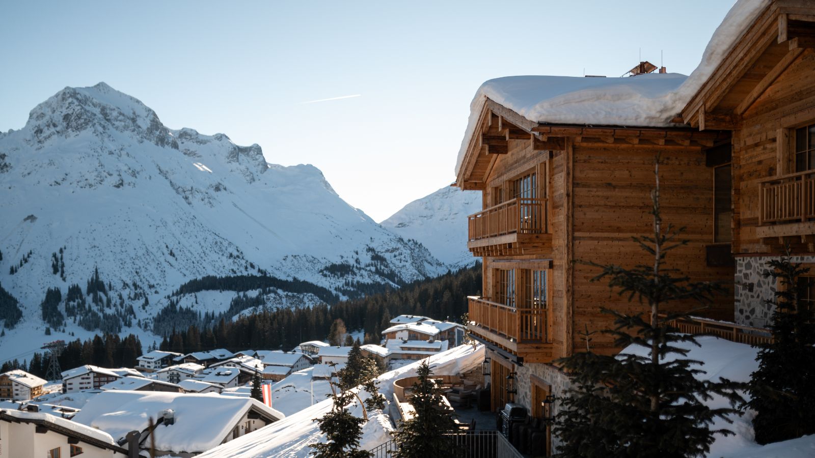 Luxury-Ski-Chalet-Lech-The-Barn-Oxford-Ski-Exterior.jpg