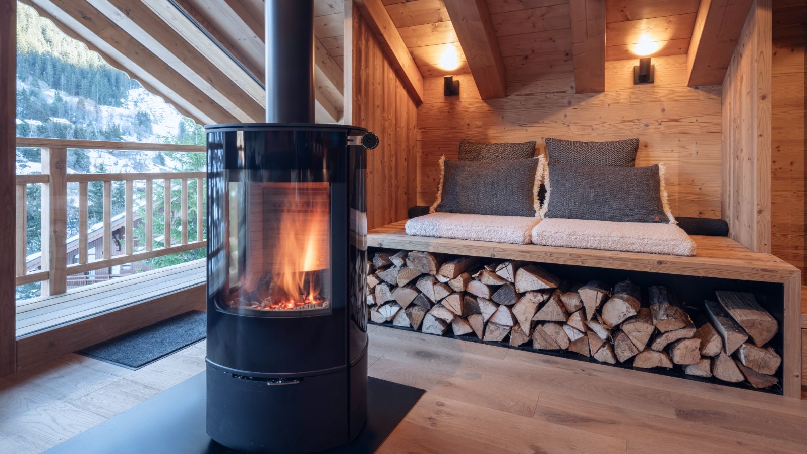 Luxury-Ski-Chalet-Meribel-Chalet-Harmony-Oxford-Ski-Fireplace.jpg