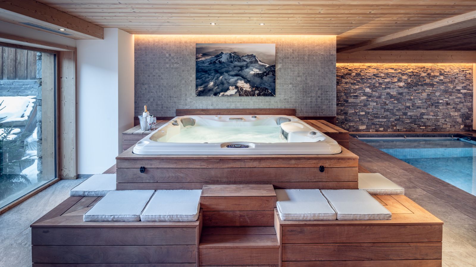 Luxury-Ski-Chalet-Meribel-Chalet-Harmony-Oxford-Ski-Hot-Tub.jpg