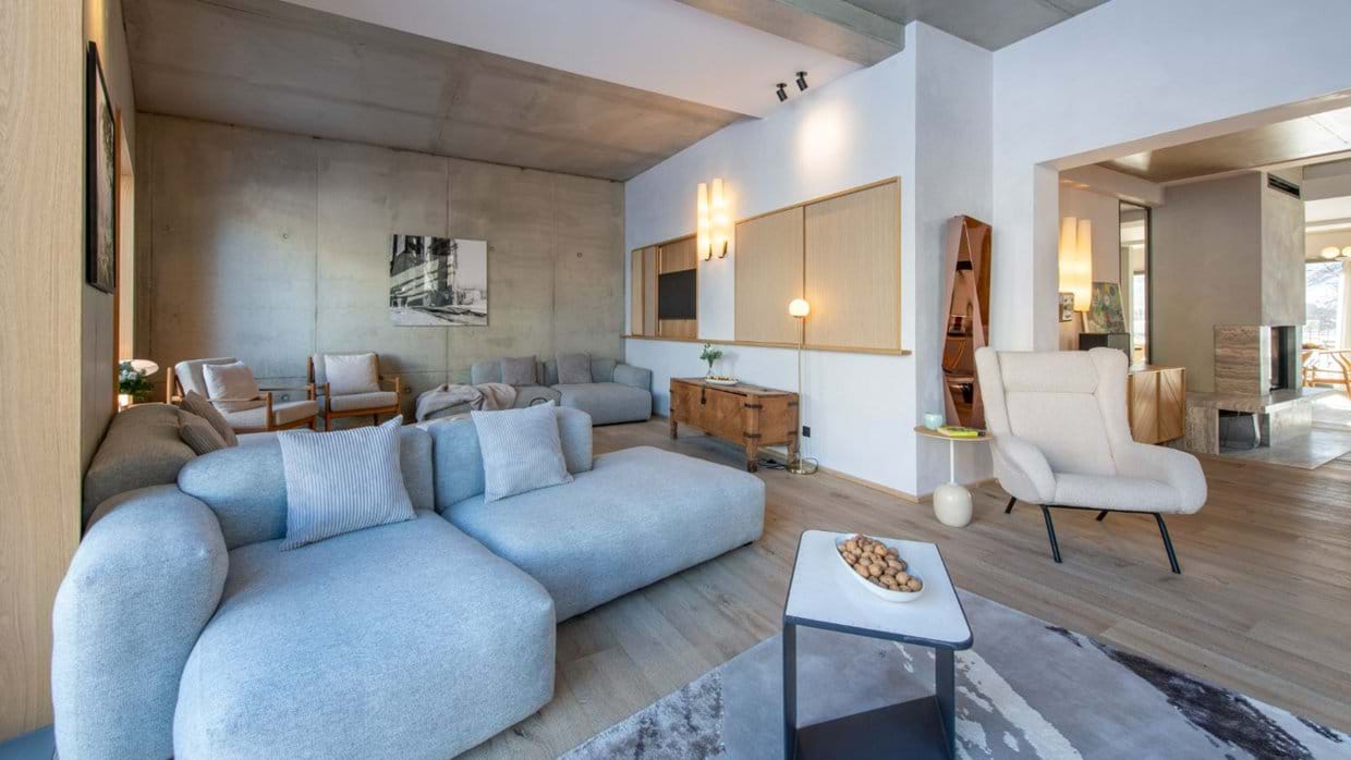 Luxury-Ski-Chalet-Val-d-Isere-Chalet-Kitsune-Oxford-Ski-Lounge2.jpg