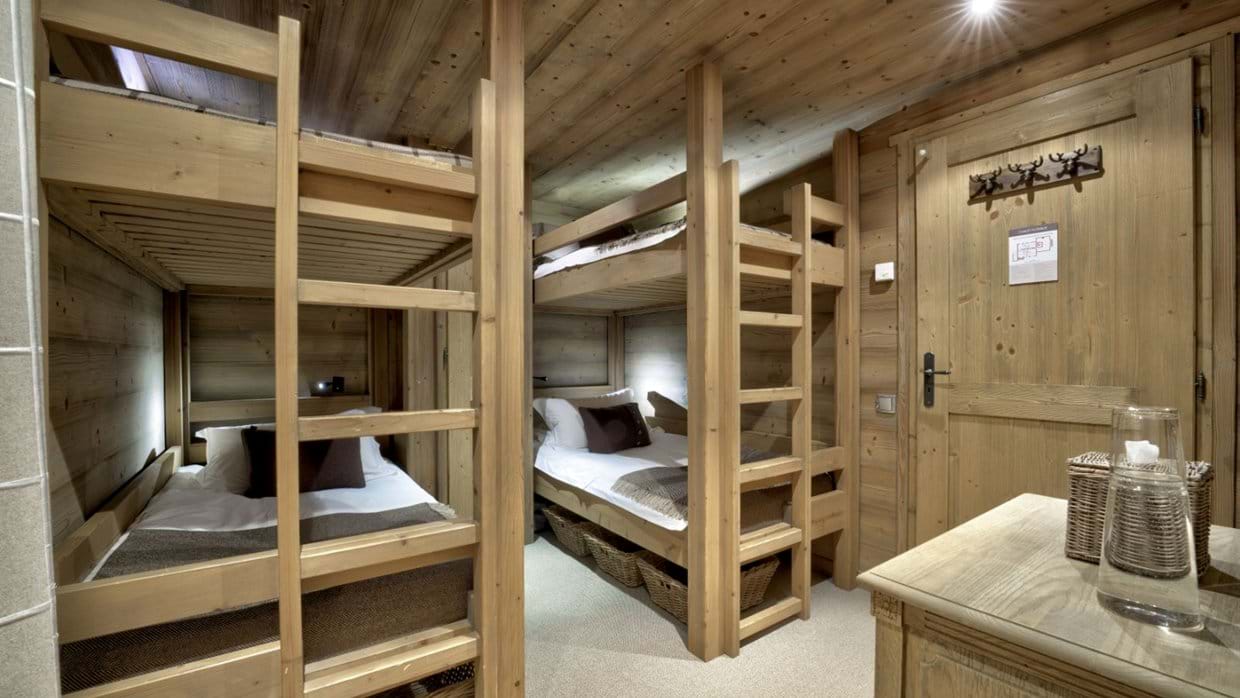 Luxury-Ski-Chalet-St-Martin-de-Belleville-Chalet-Floralie-Oxford-Ski-Bunkroom.jpg