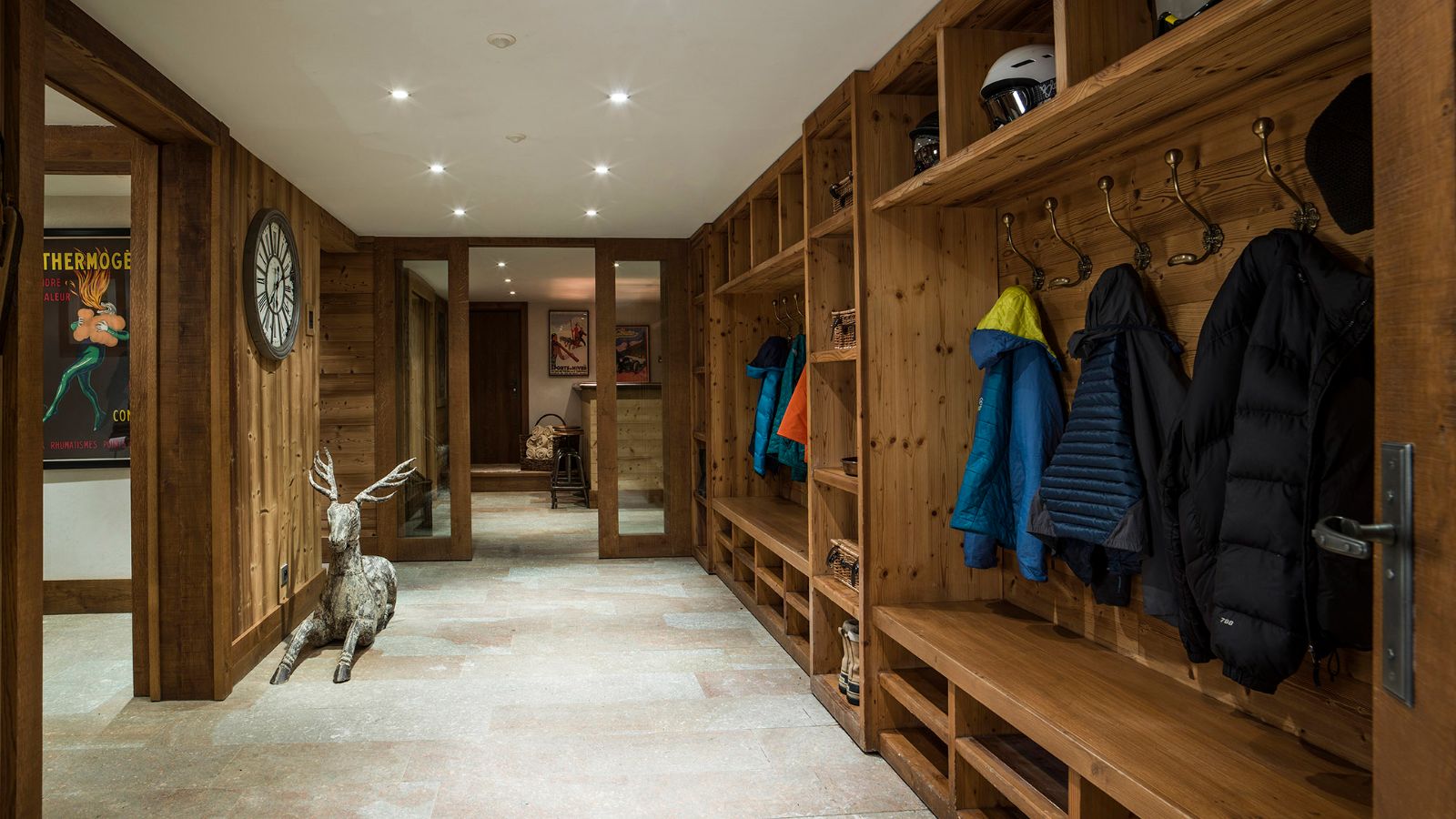 Luxury-Ski-Chalet-Meribel-Lapin-Blanc-Oxford-Ski-Dressing-Room.jpg