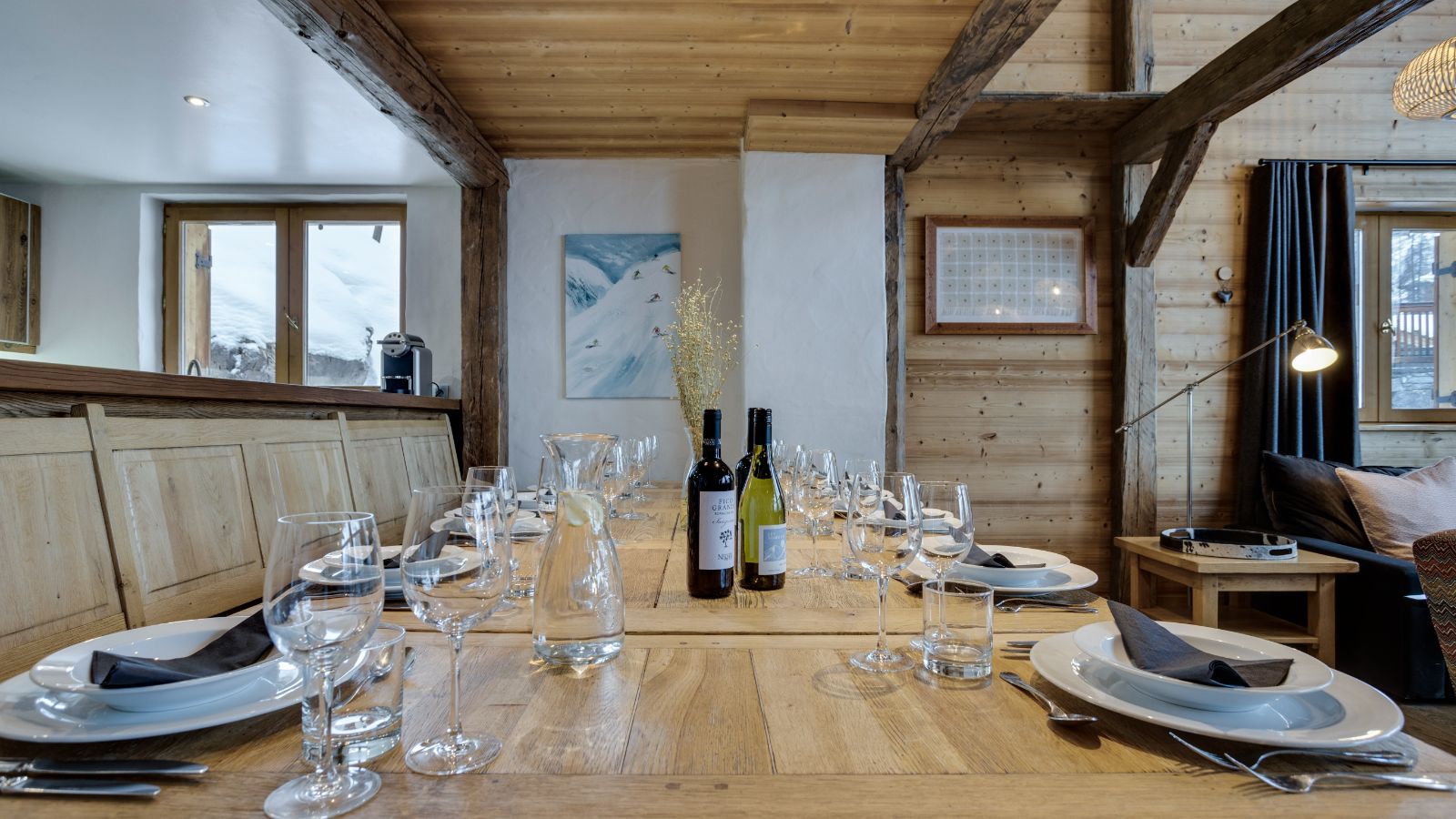 Luxury-Ski-Chalet-Val-D-Isere-Bellevarde-No-2-Oxford-Ski-Dining2.jpg