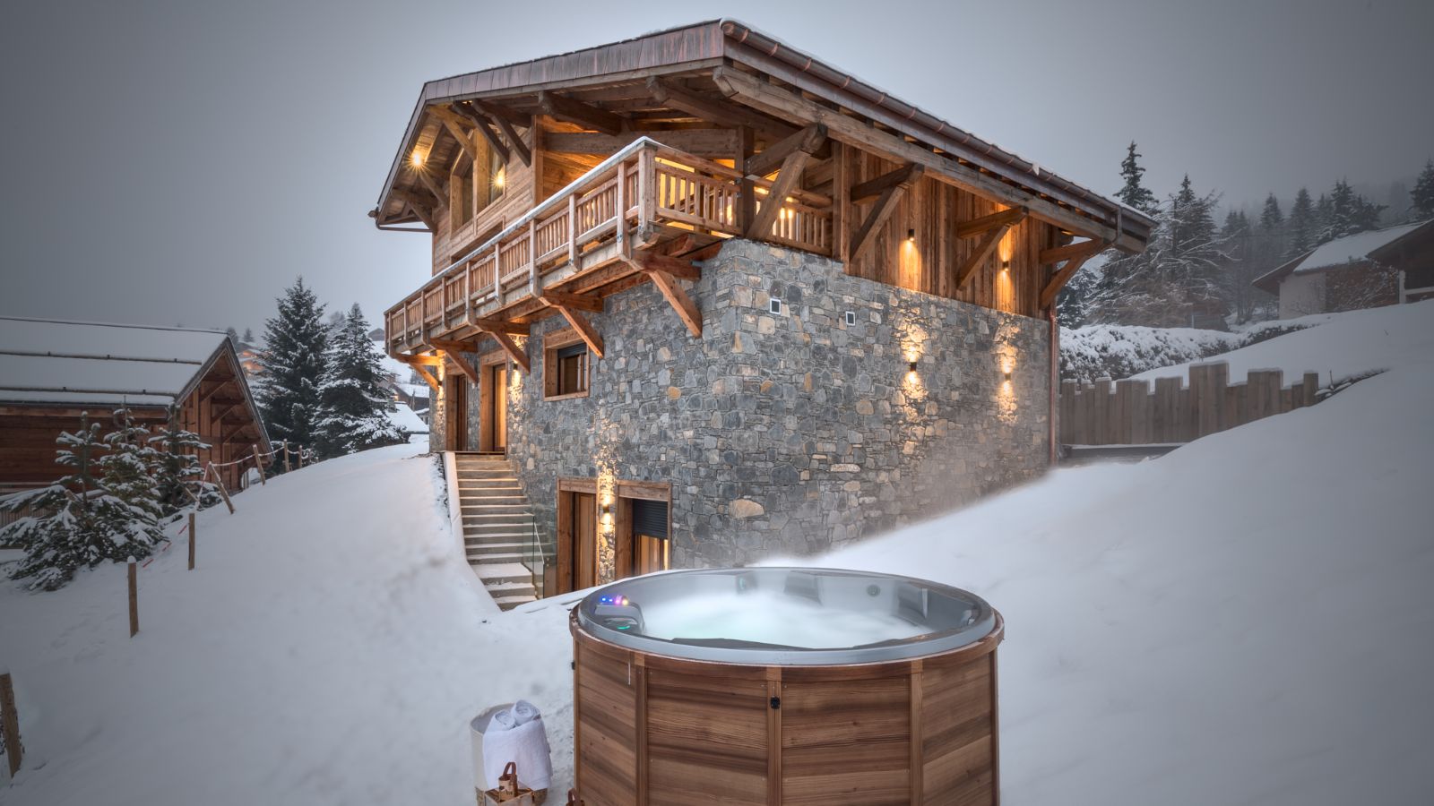 Luxury-Ski-Chalet-Les-Gets-Chalet-Tosca-Oxford-Ski-Exterior.jpg