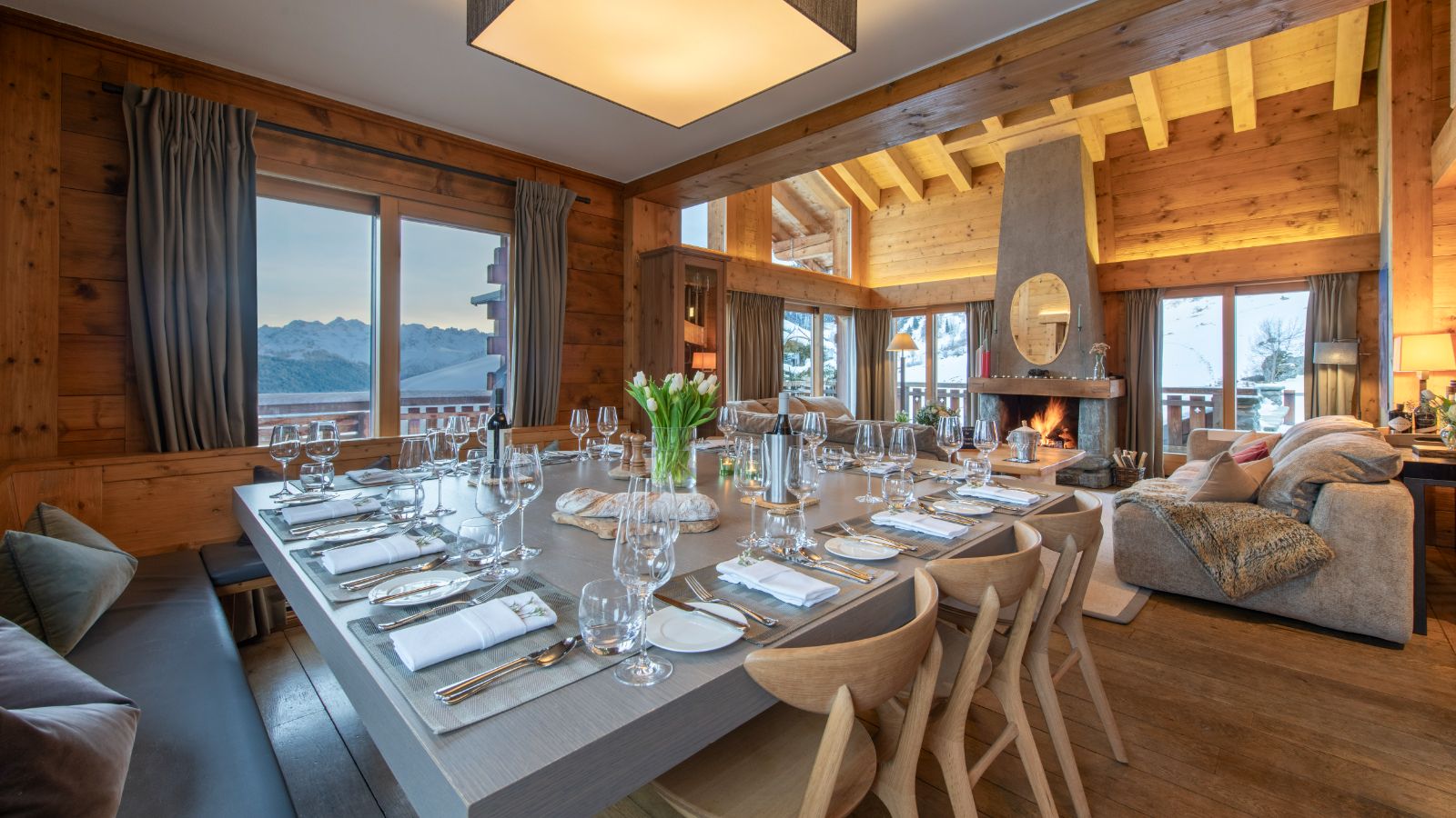 Luxury-Ski-Chalet-Pierre-Avoi-Verbier-Oxford-Ski-Dining.jpg
