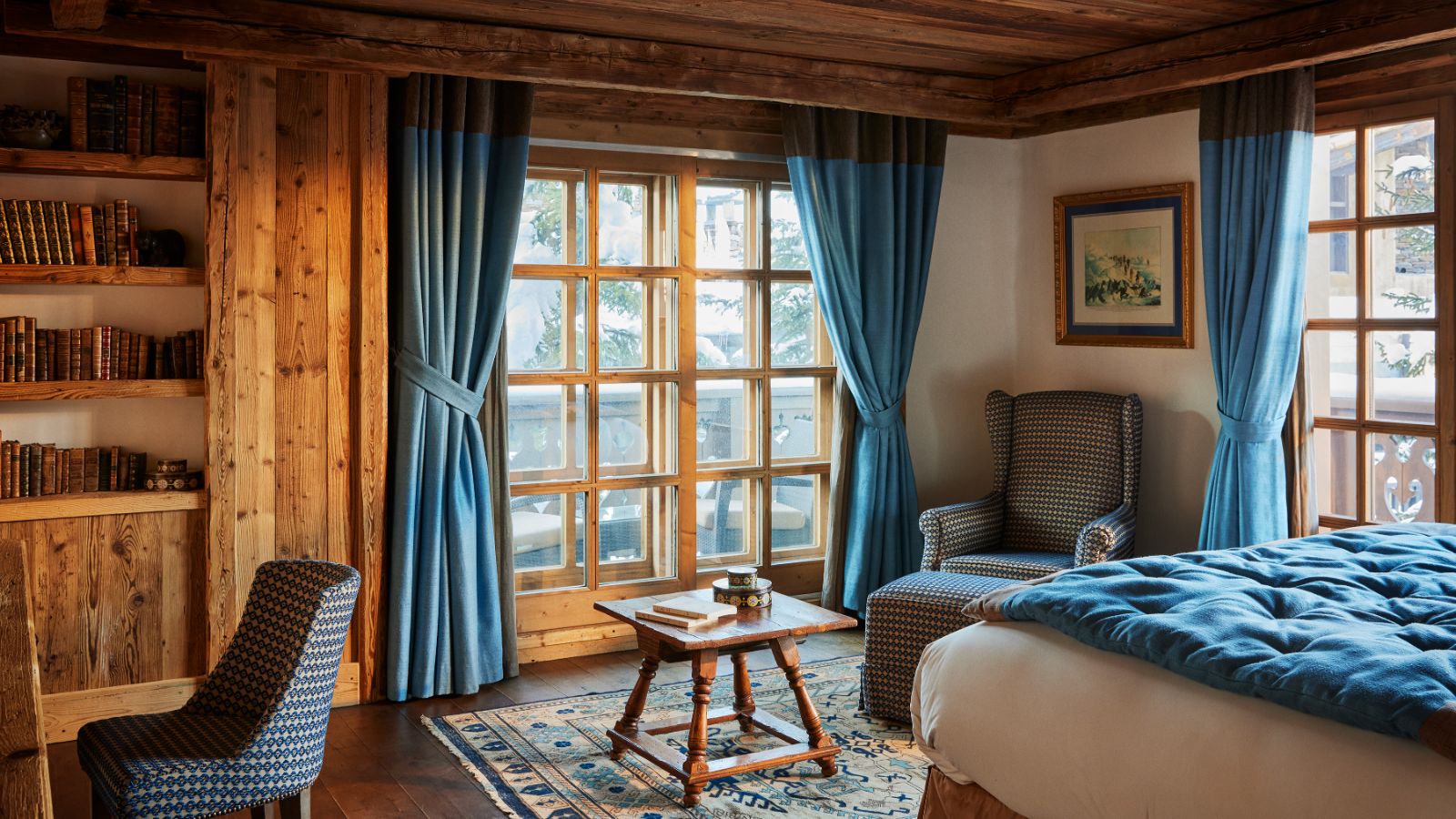 Luxury-Ski-Chalet-Courchevel-1850-Chalet-Ormello-Oxford-Ski-Bedroom (1).jpg