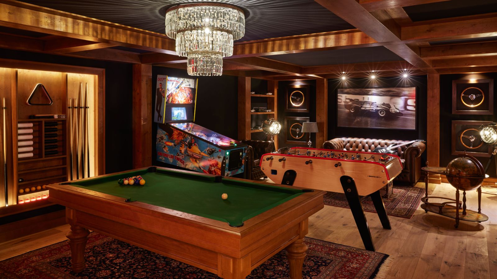 Luxury-Ski-Hotel-Courchevel-1850-Airelles-Oxford-Ski-Games-Room.jpeg
