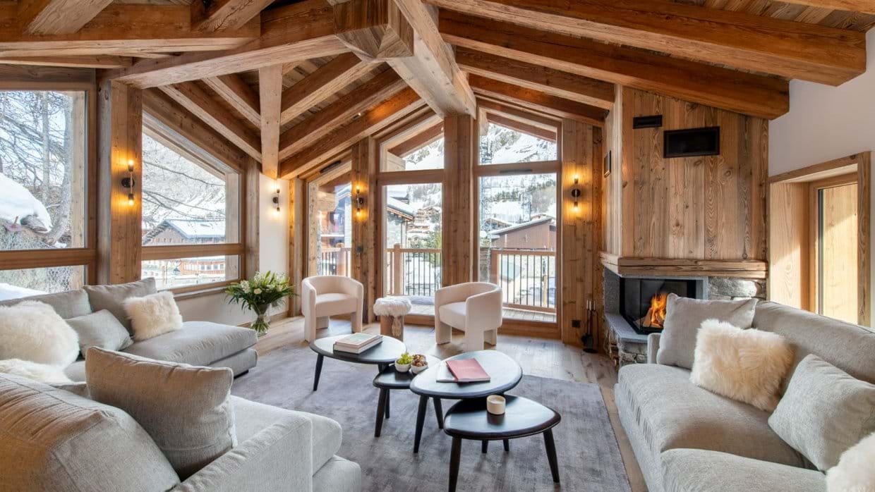 Luxury-Ski-Chalet-Val-D-Isere-Chalet-1850-Oxford-Ski-Lounge2.jpg