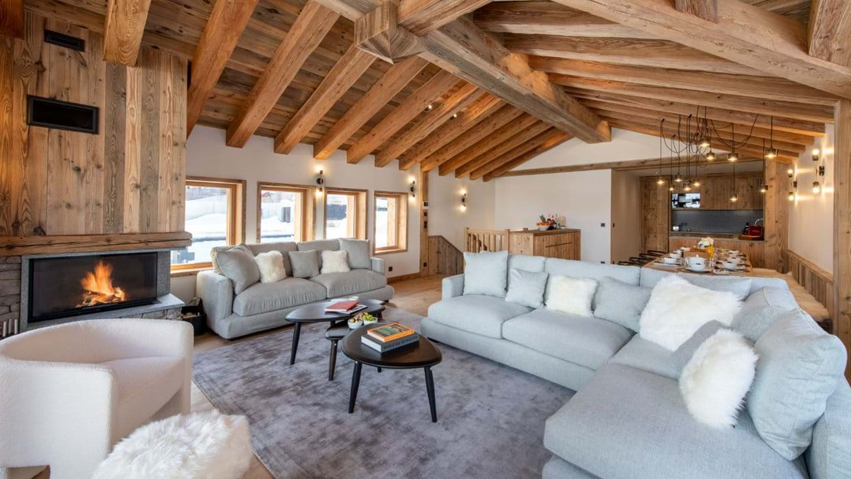 Luxury-Ski-Chalet-Val-D-Isere-Chalet-1850-Oxford-Ski-Lounge3.jpg